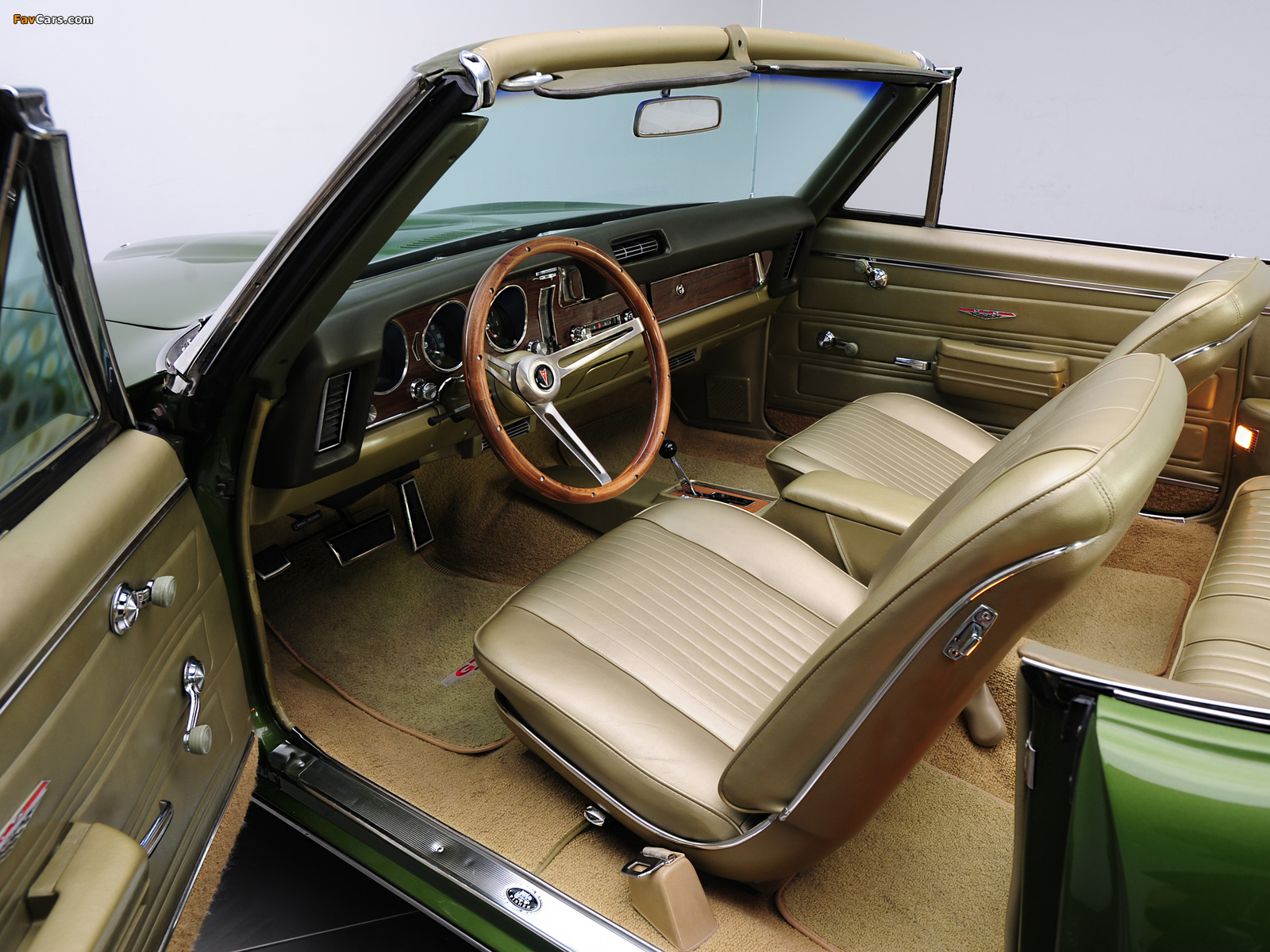 Pontiac GTO Convertible 1968 wallpapers (1600 x 1200)