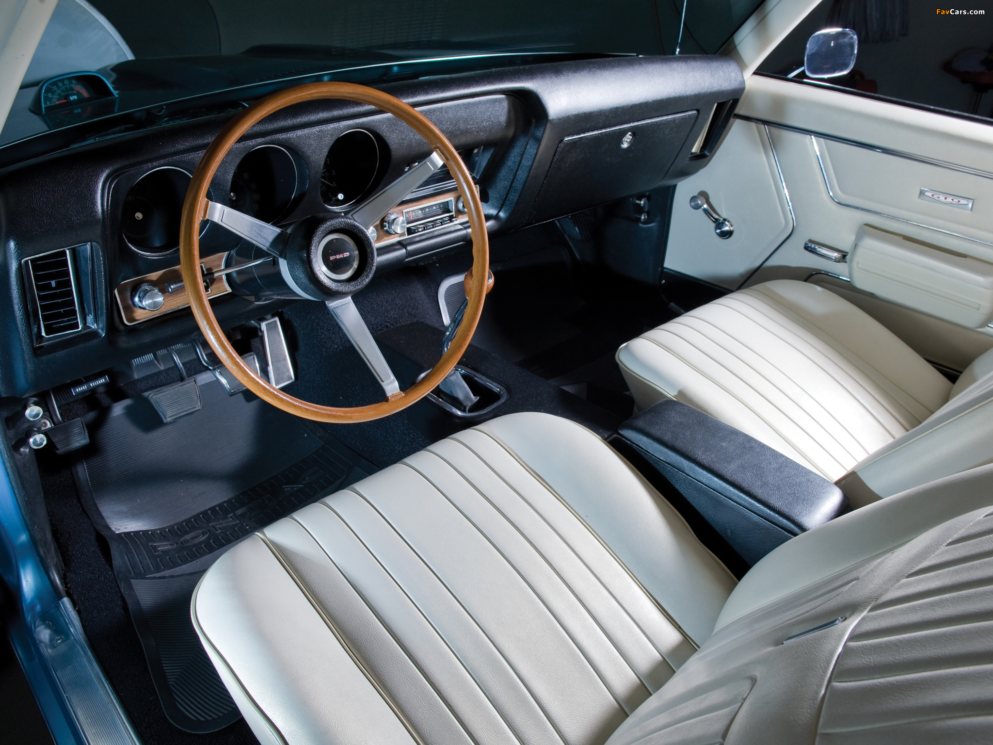 Pontiac GTO Coupe Hardtop 1969 wallpapers (2048 x 1536)