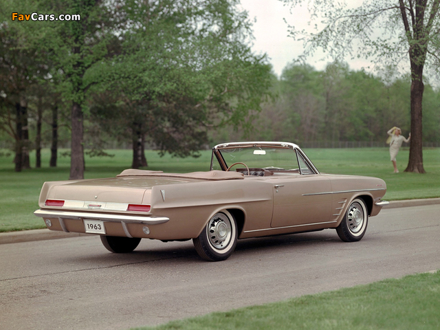 Images of Pontiac Tempest LeMans Convertible 1963 (640 x 480)