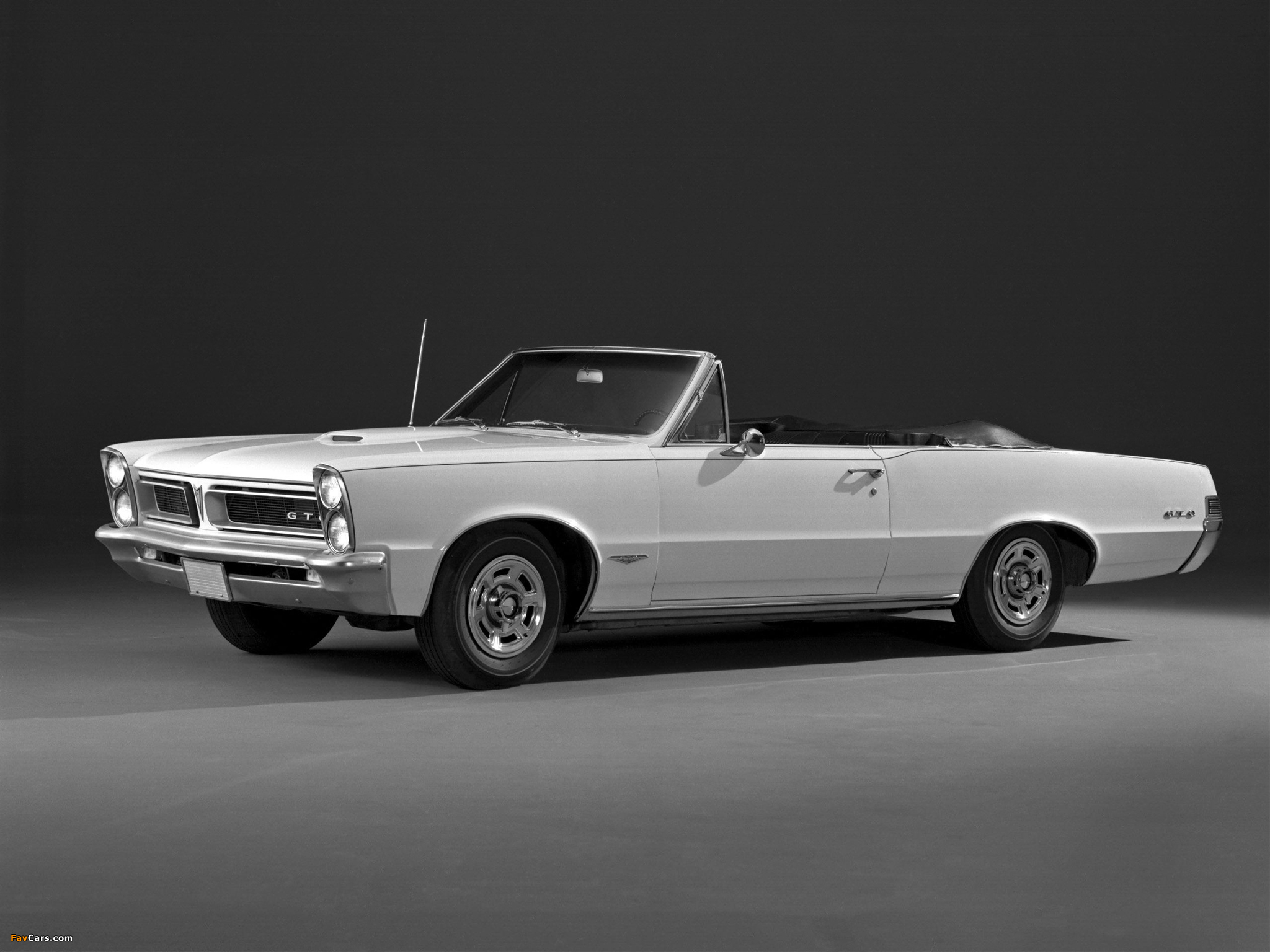 Images of Pontiac Tempest LeMans GTO Convertible 1965 (2048 x 1536)