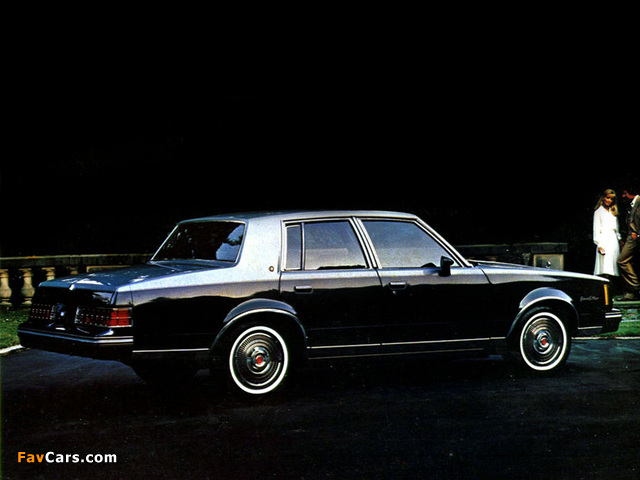 Photos of Pontiac Grand LeMans 1982 (640 x 480)