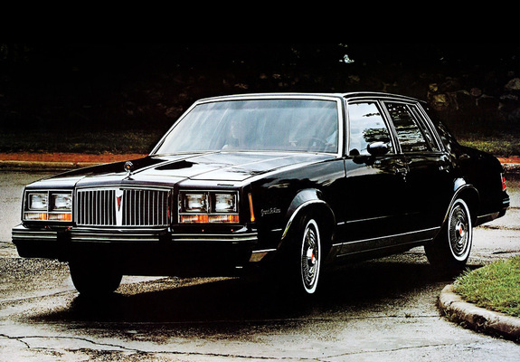 Photos of Pontiac Grand LeMans 1983