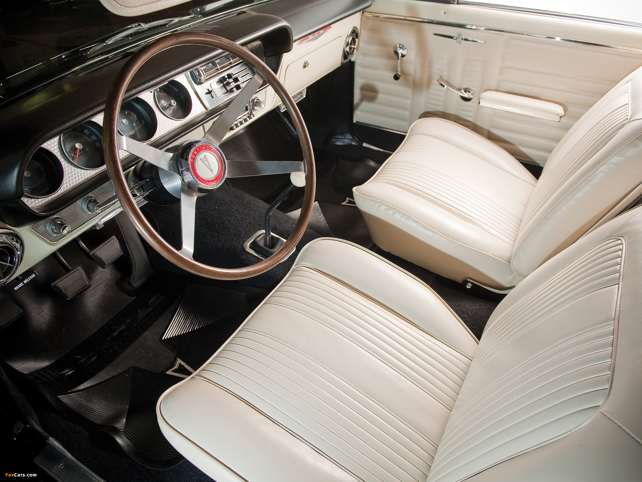 Pictures of Pontiac Tempest LeMans GTO Convertible 1964 (2048 x 1536)