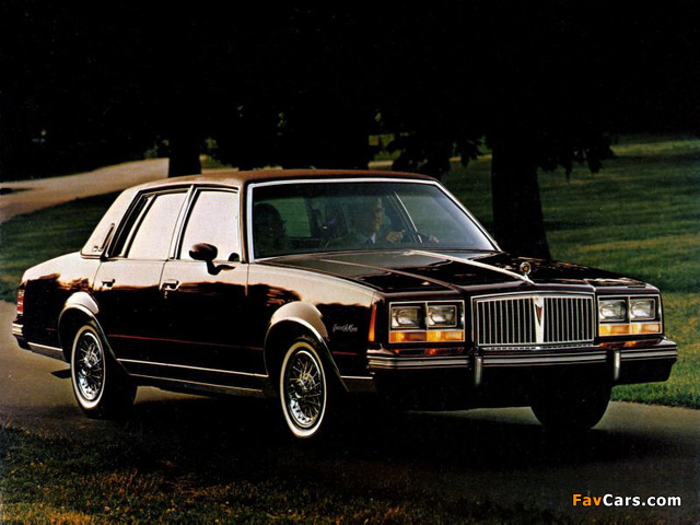 Pontiac Grand LeMans 1982 images (640 x 480)