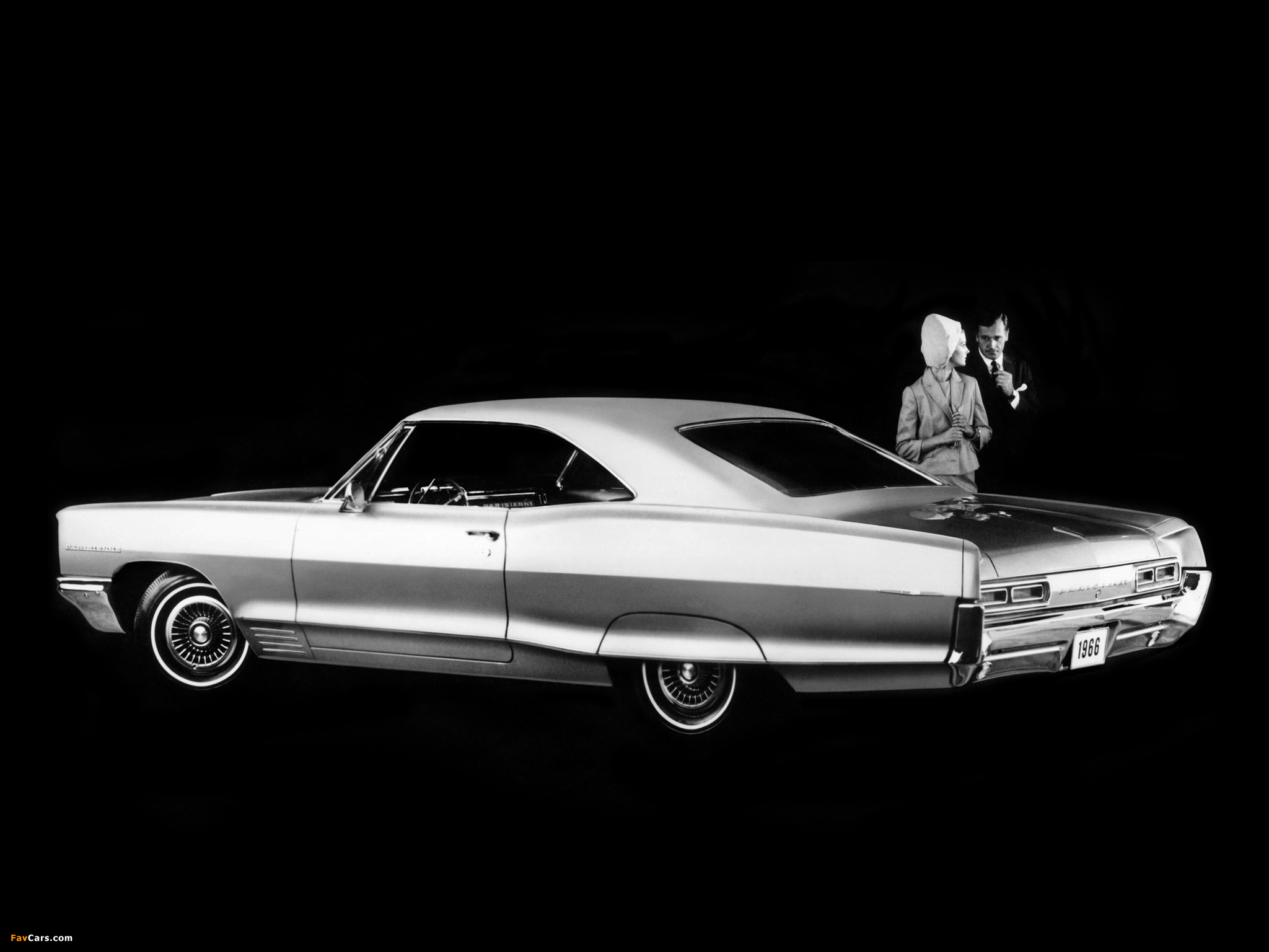Pictures of Pontiac Parisienne Hardtop Coupe 1966 (2048 x 1536)