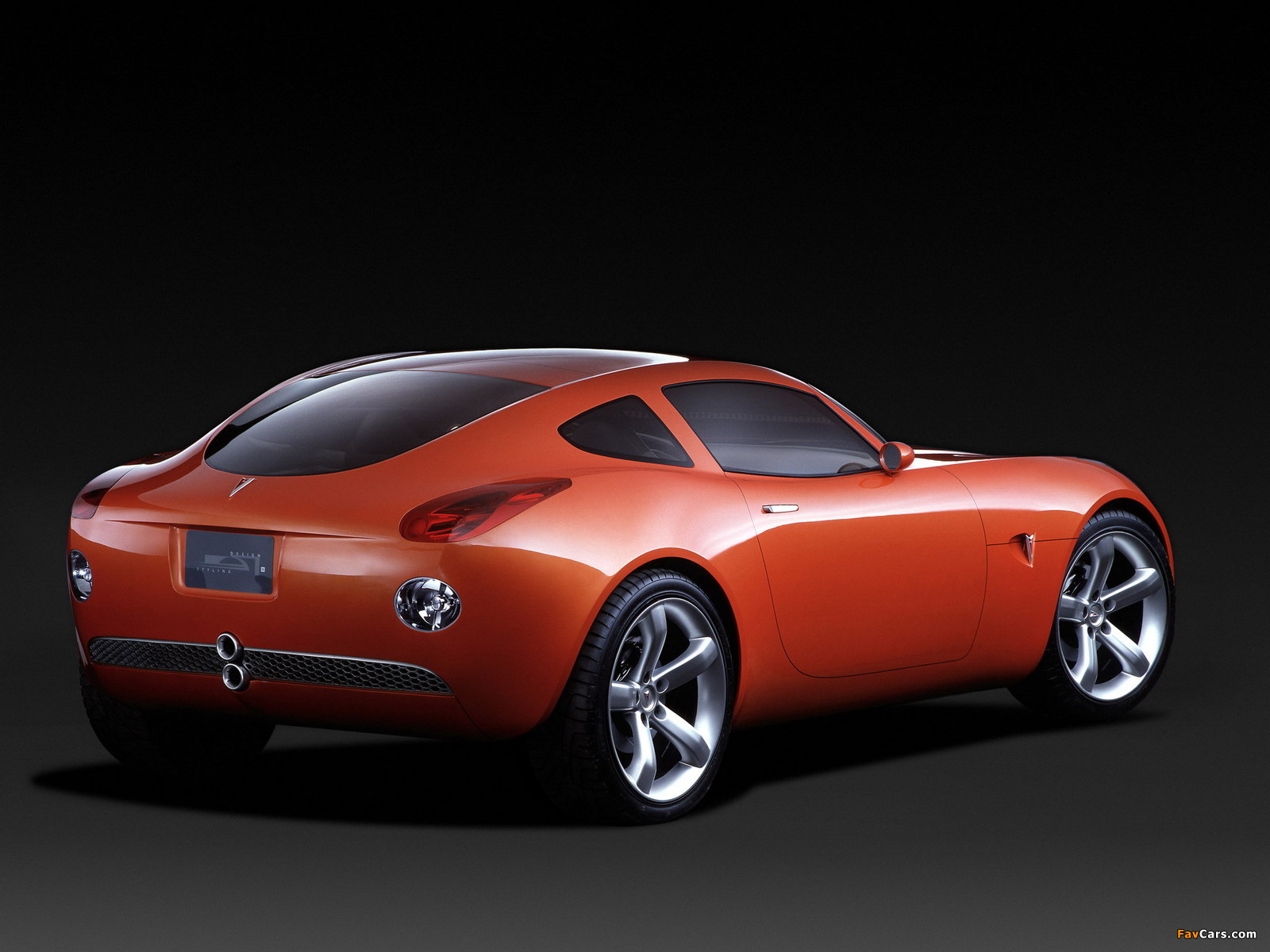 Pontiac Solstice Coupe Concept 2002 wallpapers (1600 x 1200)