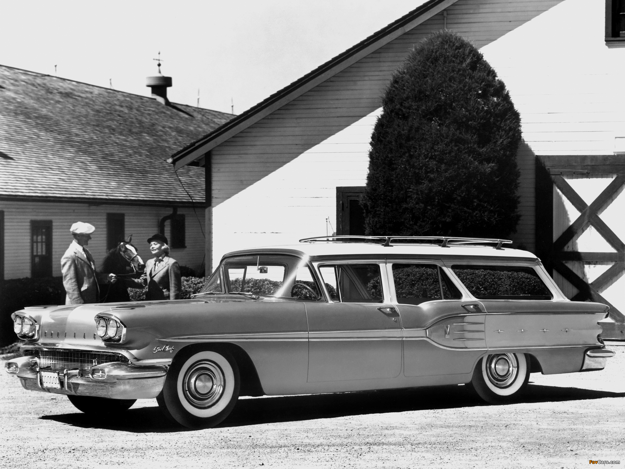 Images of Pontiac Star Chief Custom Safari (2793SD) 1958 (2048 x 1536)