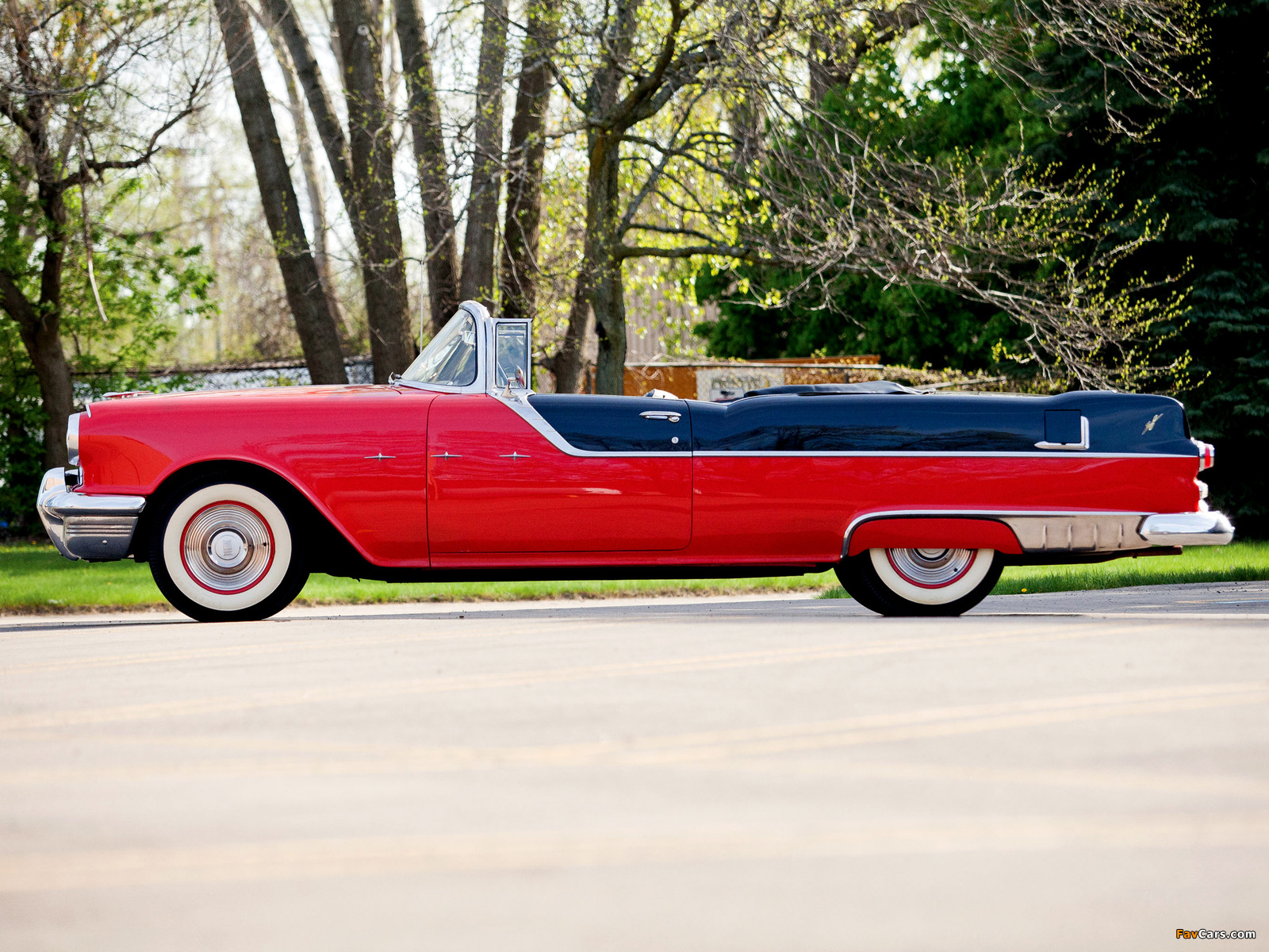 Photos of Pontiac Star Chief Convertible 1955 (1600 x 1200)