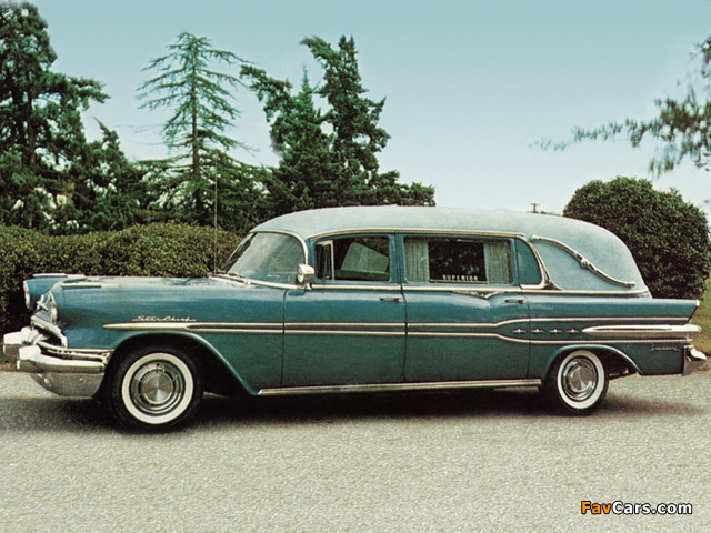 Photos of Pontiac Star Chief Funeral Car by Superior 1957 (640 x 480)