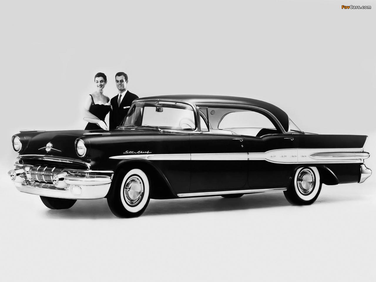 Pictures of Pontiac Star Chief Custom Catalina Sedan (2839SD) 1957 (1280 x 960)