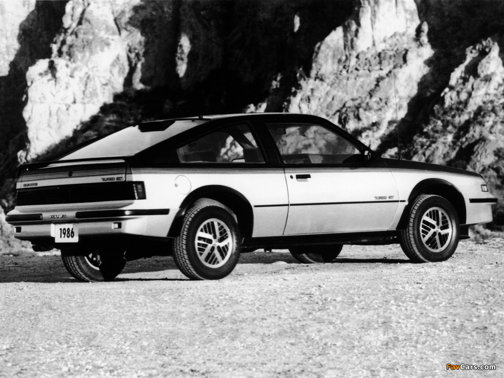 Photos of Pontiac Sunbird GT Coupe 1986–93 (1024 x 768)