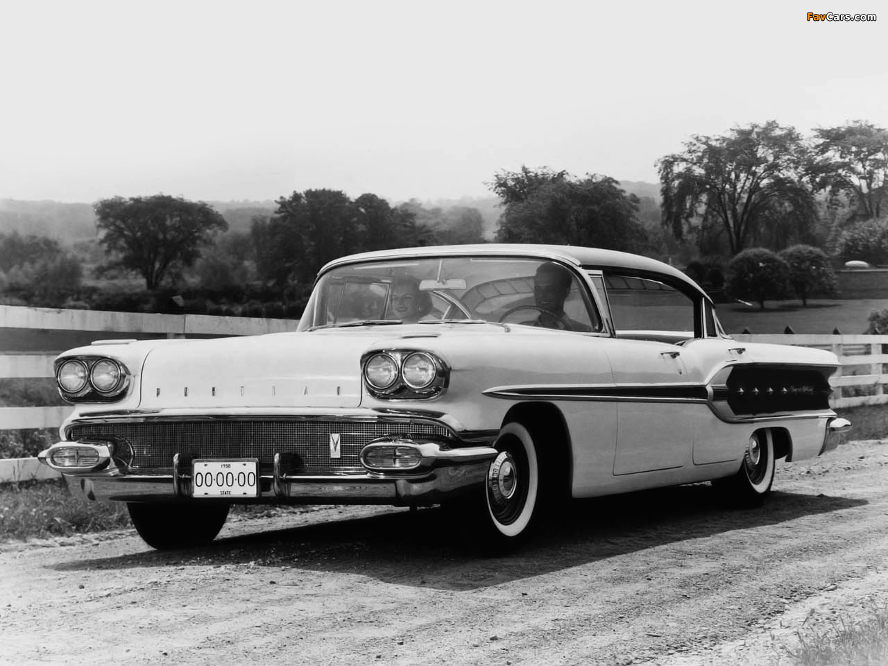 Images of Pontiac Super Chief Catalina Sedan (2839D) 1958 (1280 x 960)