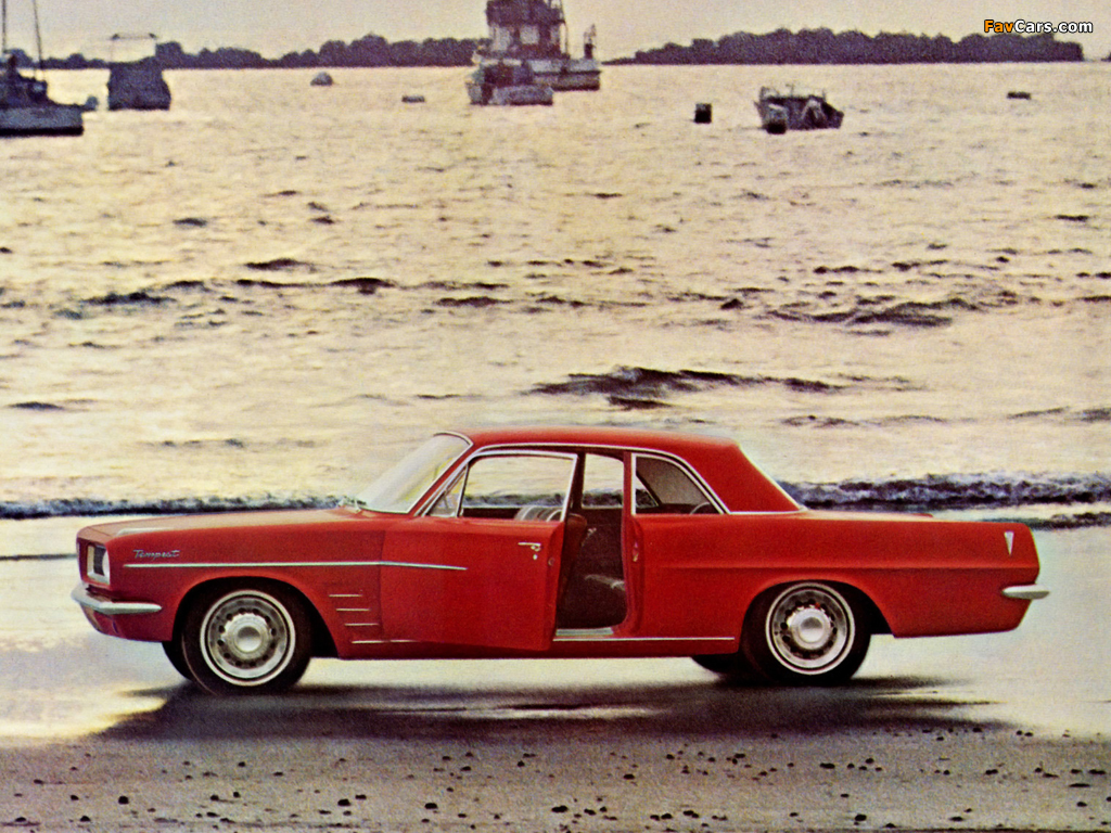 Images of Pontiac Tempest 2-door Sedan 1963 (1024 x 768)