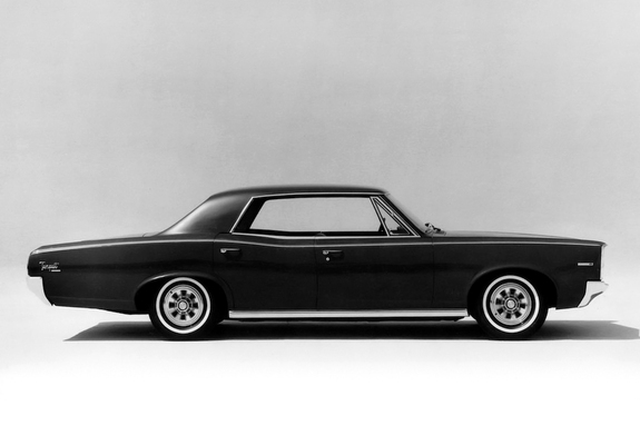 Photos of Pontiac Tempest Custom Hardtop Sedan (23539) 1966