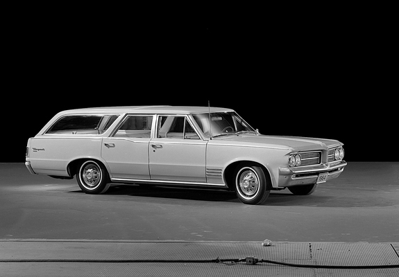 Pictures of Pontiac Tempest Custom Safari 1964