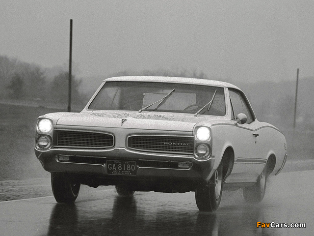 Pontiac Tempest Custom Sprint Hardtop Coupe (23517) 1966 images (640 x 480)