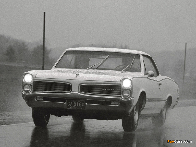 Pontiac Tempest Custom Sprint Hardtop Coupe (23517) 1966 images (800 x 600)