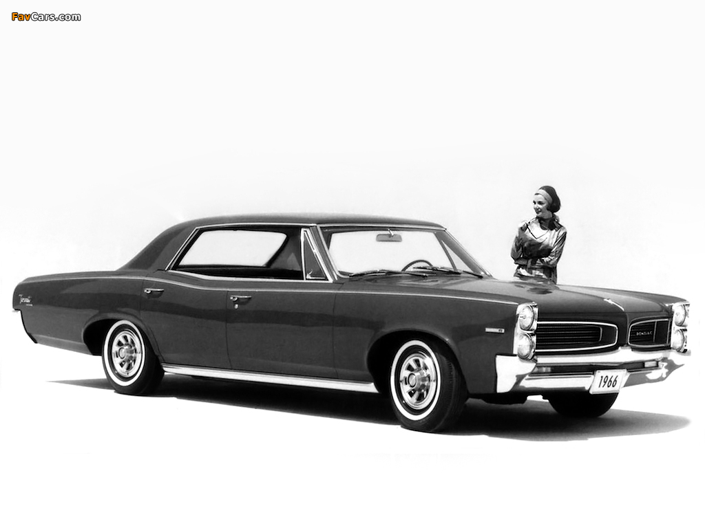 Pontiac Tempest Custom Hardtop Sedan (23539) 1966 images (1024 x 768)