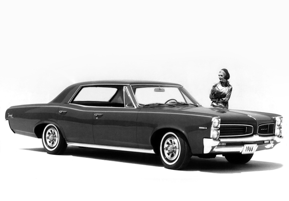 Pontiac Tempest Custom Hardtop Sedan (23539) 1966 images