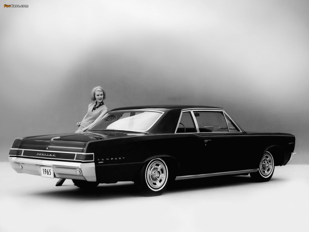 Pontiac Tempest Custom Sport Coupe 1965 wallpapers (1280 x 960)