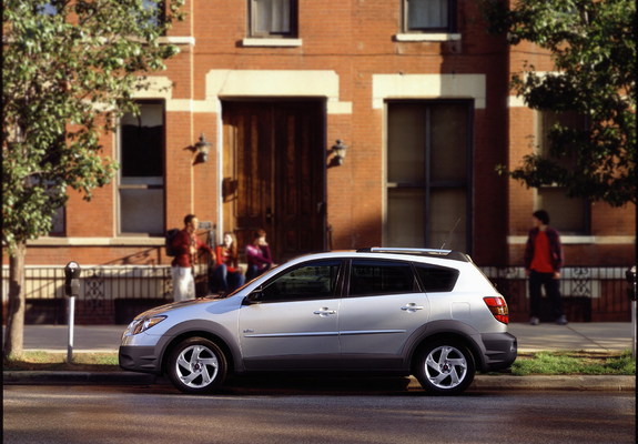 Pontiac Vibe 2002–08 wallpapers