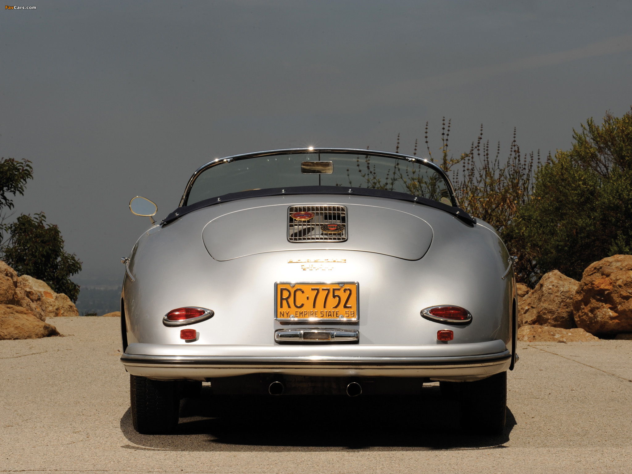 Images of Porsche 356 1600S Speedster 1956–58 (2048 x 1536)