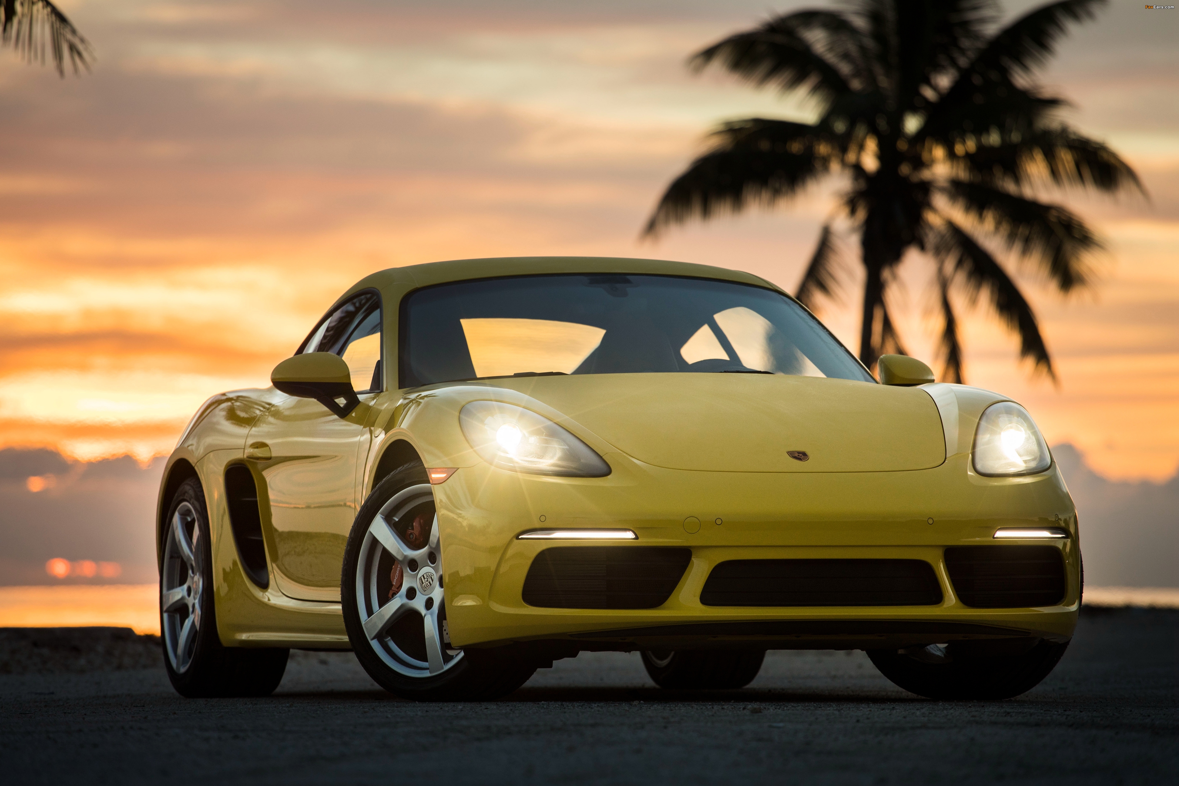 Images of Porsche 718 Cayman S North America (982C) 2016 (4096 x 2730)