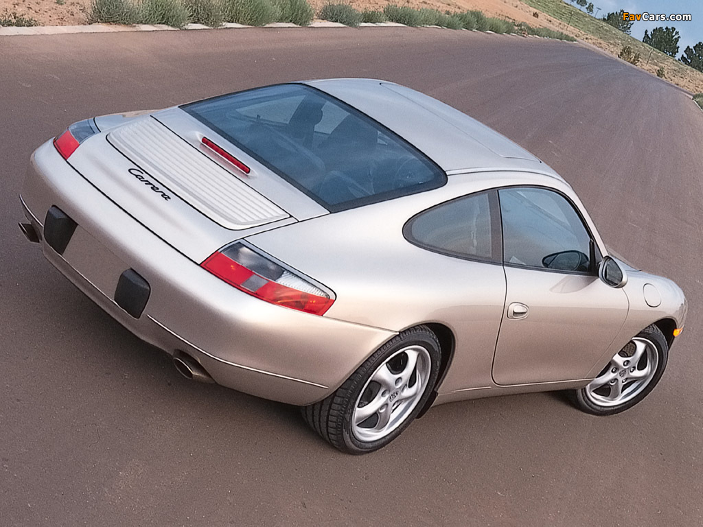 Images of Porsche 911 Carrera Coupe US-spec (996) 1997–2001 (1024 x 768)