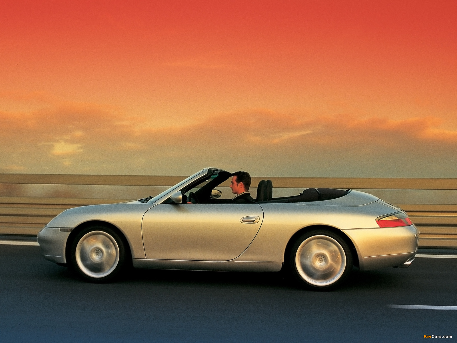 Images of Porsche 911 Carrera 4 Cabriolet (996) 1998–2001 (1600 x 1200)