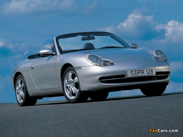 Images of Porsche 911 Carrera 4 Cabriolet (996) 1998–2001 (640 x 480)