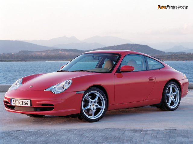 Images of Porsche 911 Carrera Coupe (996) 2001–04 (640 x 480)