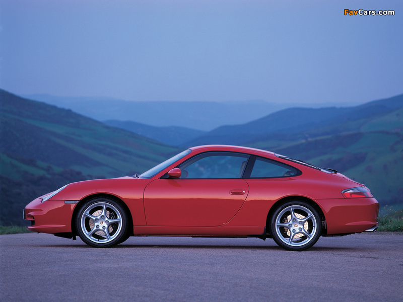 Images of Porsche 911 Carrera Coupe (996) 2001–04 (800 x 600)