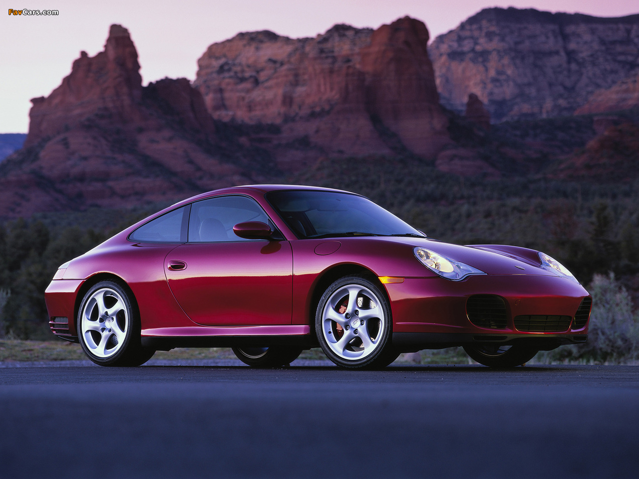 Images of Porsche 911 Carrera 4S Coupe US-spec (996) 2001–04 (1280 x 960)