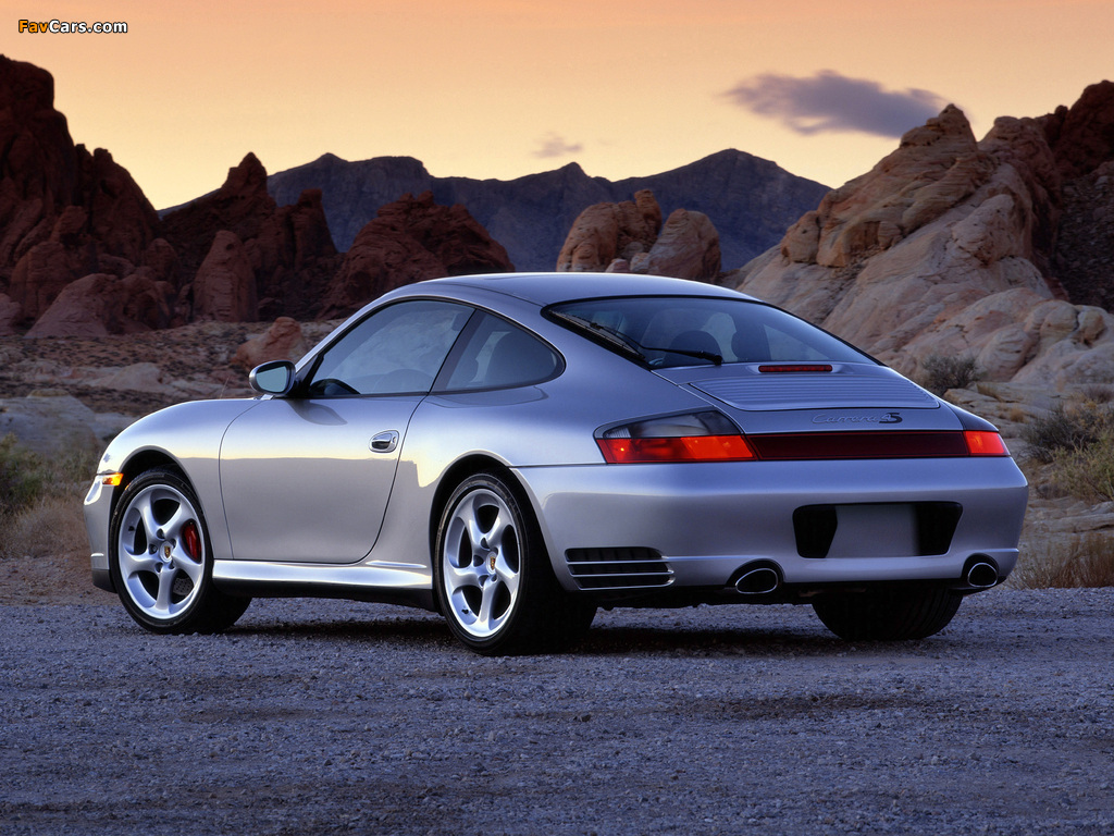 Images of Porsche 911 Carrera 4S Coupe US-spec (996) 2001–04 (1024 x 768)