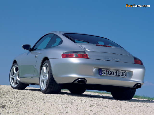 Images of Porsche 911 Carrera 4 Coupe (996) 2001–04 (640 x 480)