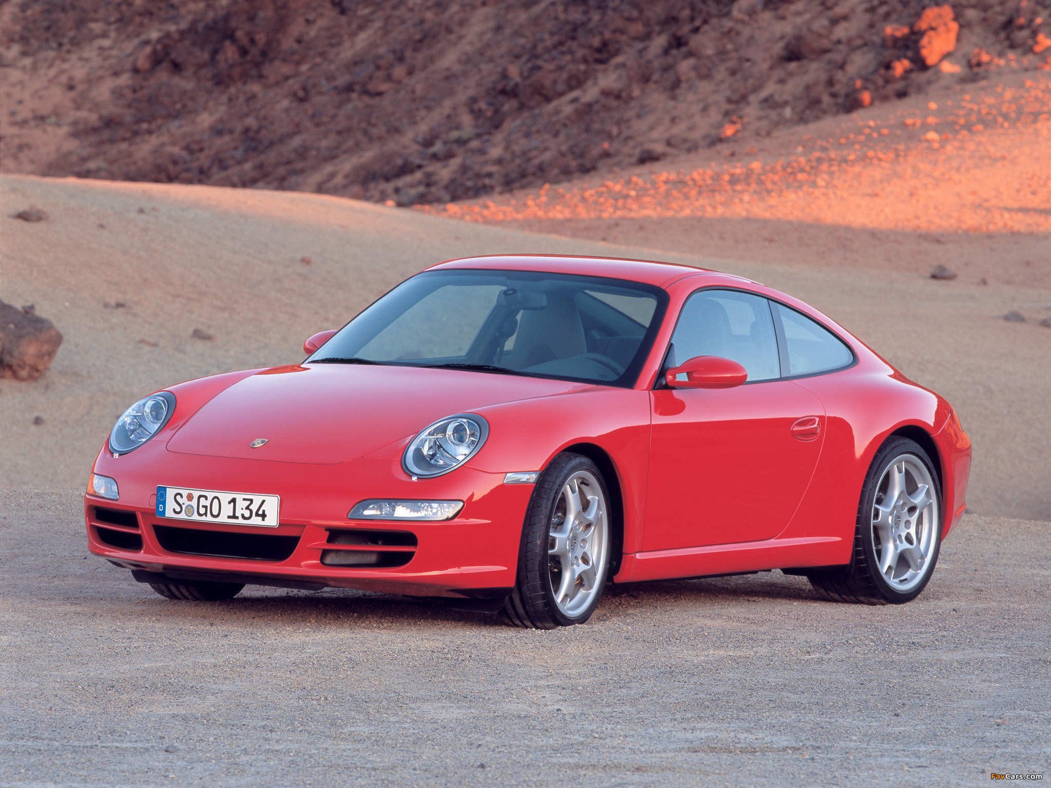 Images of Porsche 911 Carrera S Coupe (997) 2005–08 (2048 x 1536)
