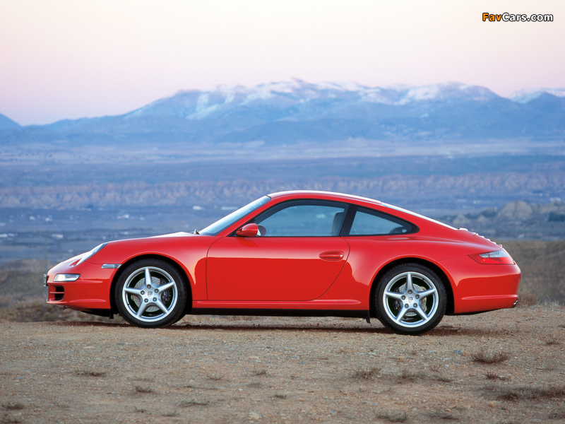 Images of Porsche 911 Carrera 4 Coupe (997) 2006–08 (800 x 600)