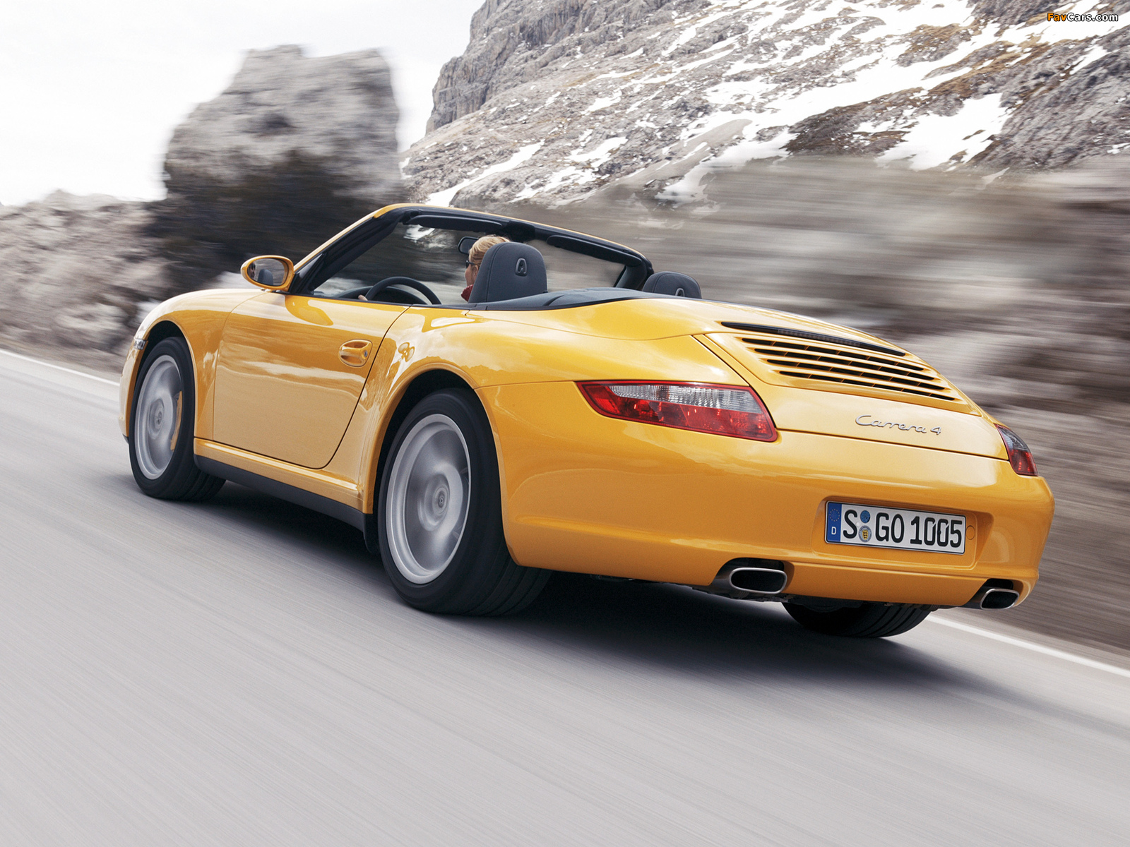 Images of Porsche 911 Carrera 4 Cabriolet (997) 2006–08 (1600 x 1200)