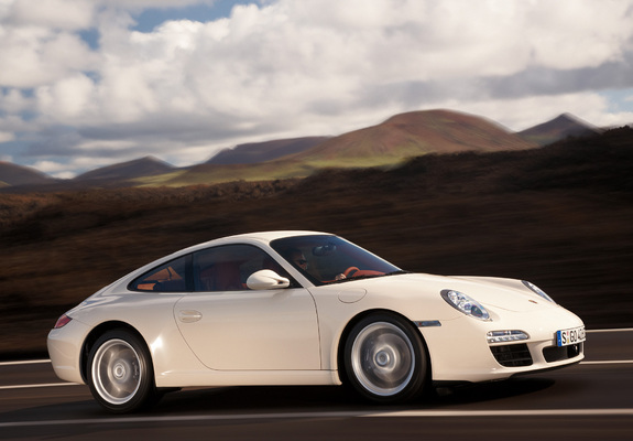 Images of Porsche 911 Carrera Coupe (997) 2008–11
