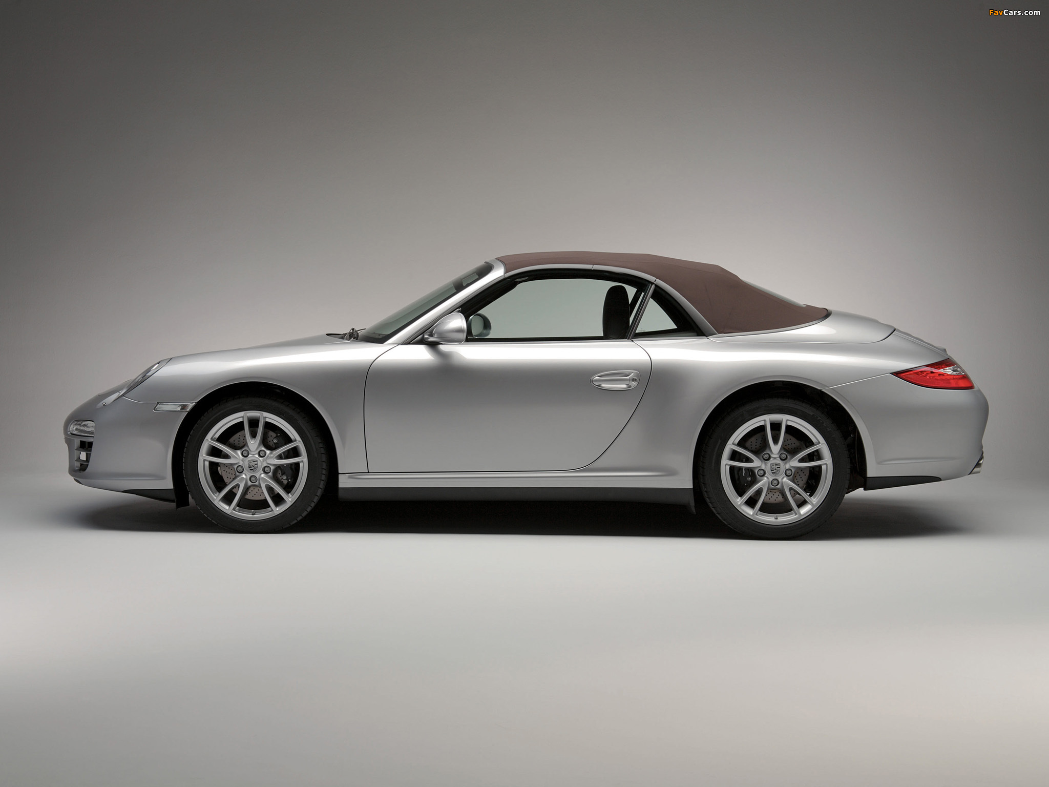 Images of Porsche 911 Carrera 4 Cabriolet (997) 2008–12 (2048 x 1536)