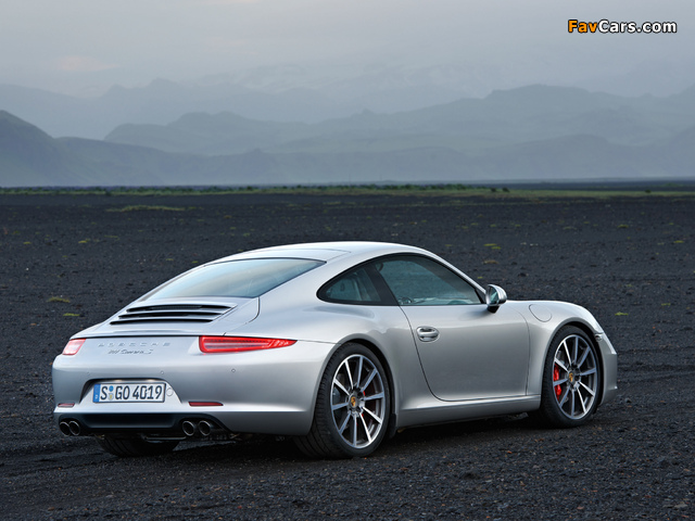 Images of Porsche 911 Carrera S Coupe (991) 2011 (640 x 480)