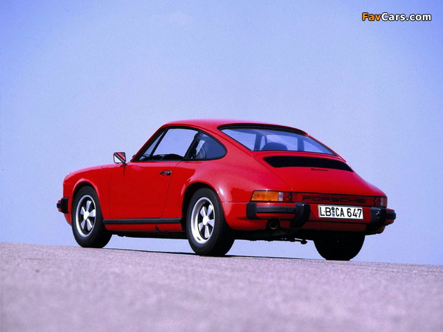 Photos of Porsche 911 Carrera 2.7 Coupe (911) 1974–75 (640 x 480)