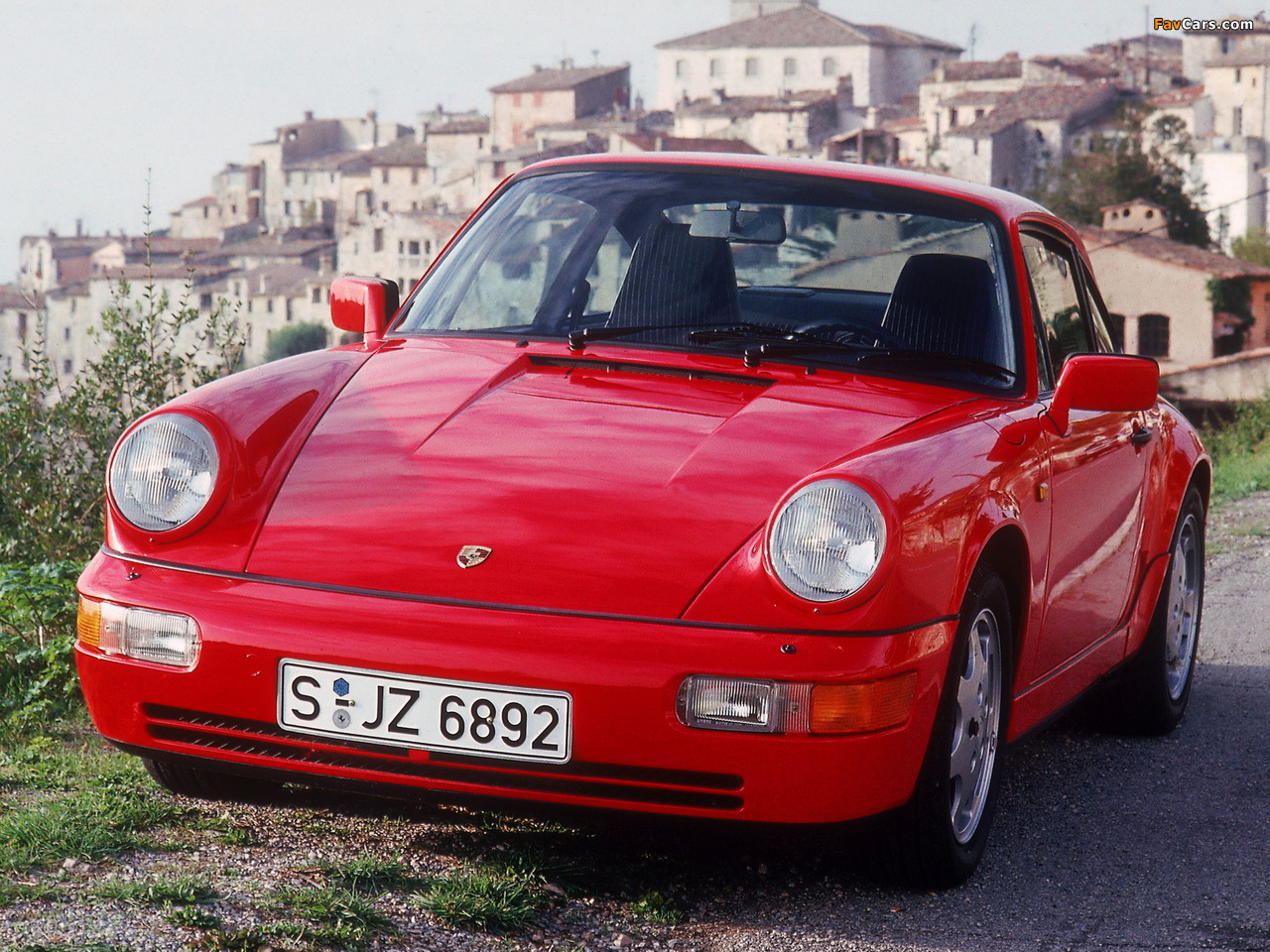 Photos of Porsche 911 Carrera 4 Coupe (964) 1988–91 (1280 x 960)