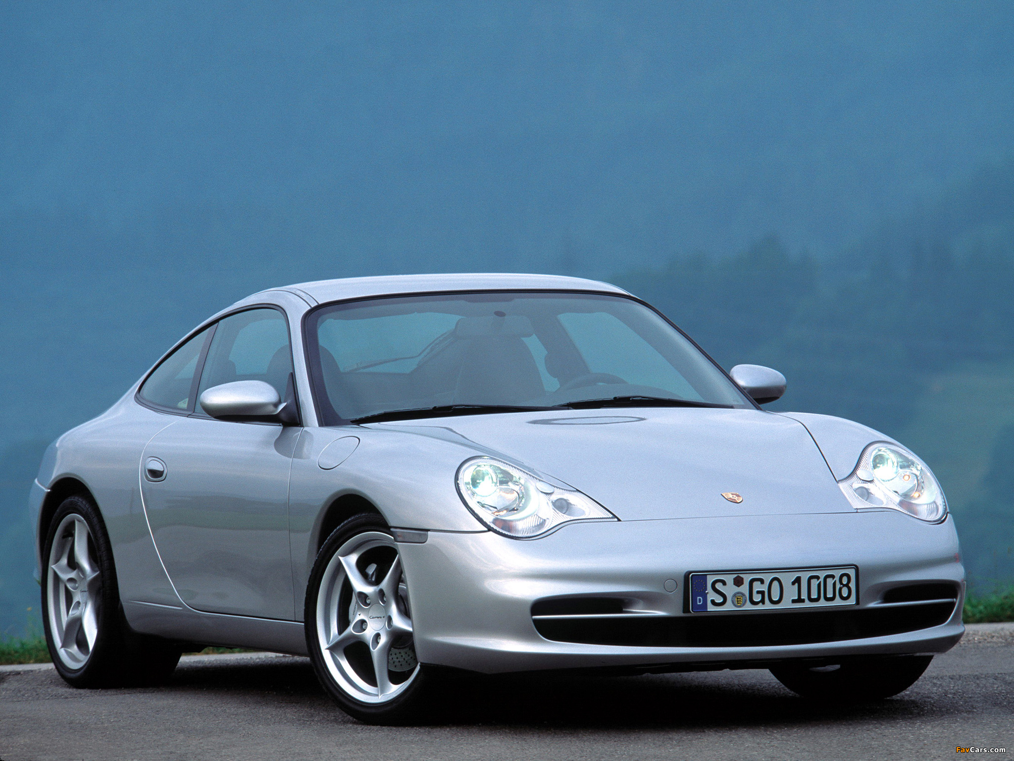 Photos of Porsche 911 Carrera 4 Coupe (996) 2001–04 (2048 x 1536)