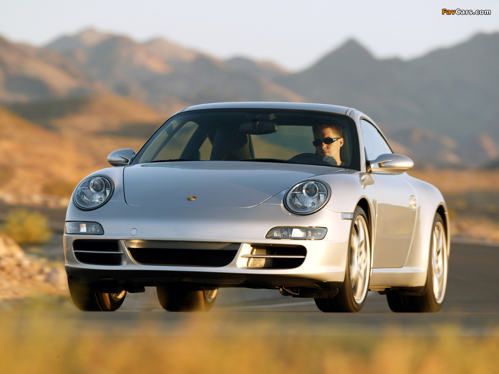 Photos of Porsche 911 Carrera Coupe US-spec (997) 2005–08 (1024 x 768)