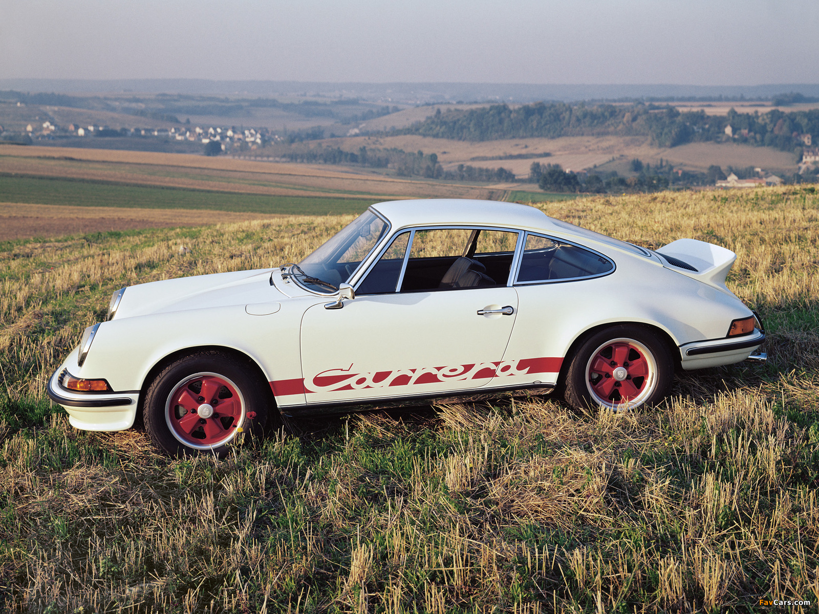 Pictures of Porsche 911 Carrera RS 2.7 Touring (911) 1972–73 (1600 x 1200)