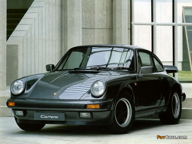 Pictures of Porsche 911 Carrera 3.2 Coupe (911) 1984–89 (640 x 480)