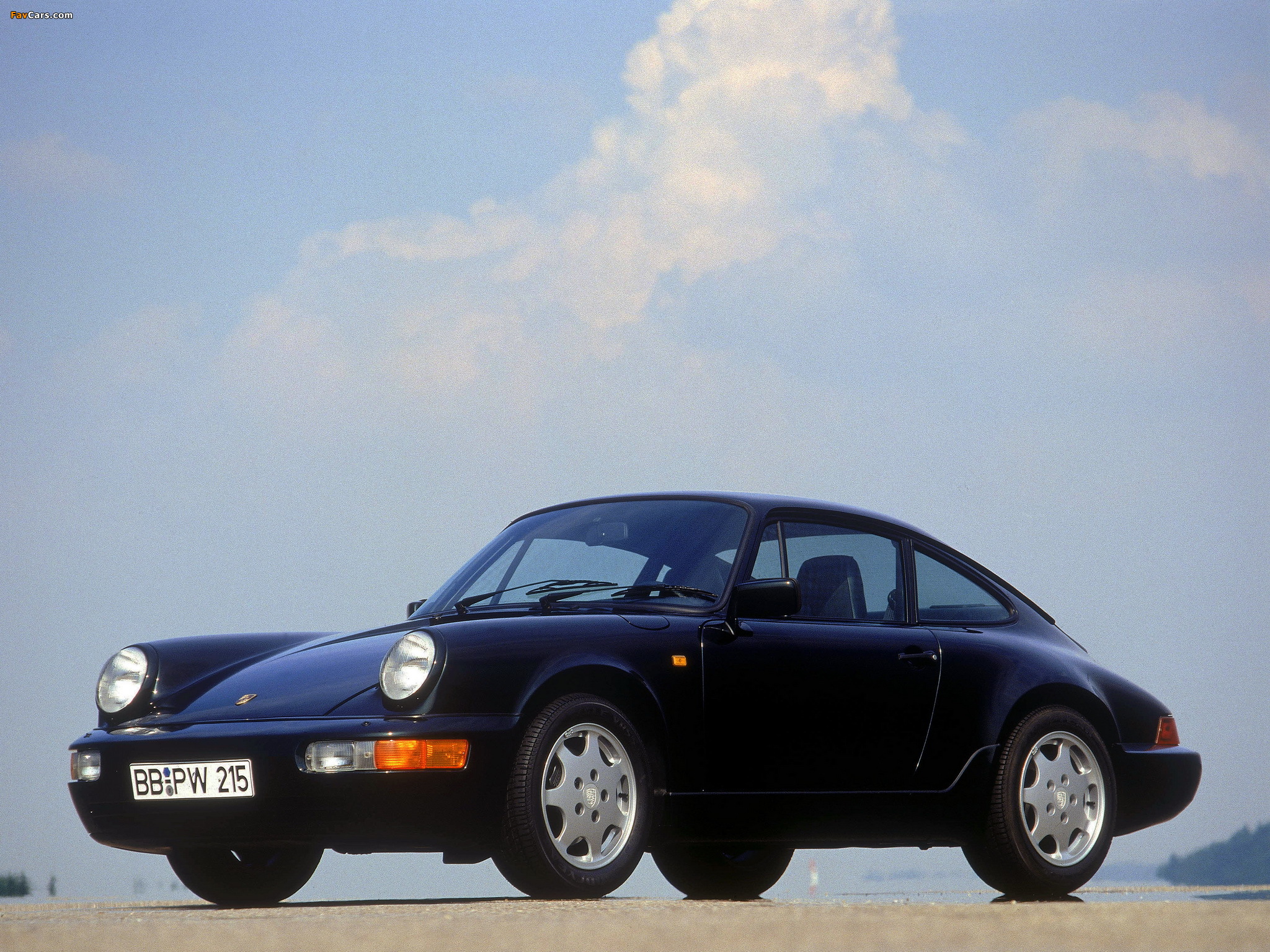 Pictures of Porsche 911 Carrera 4 Coupe (964) 1988–91 (2048 x 1536)