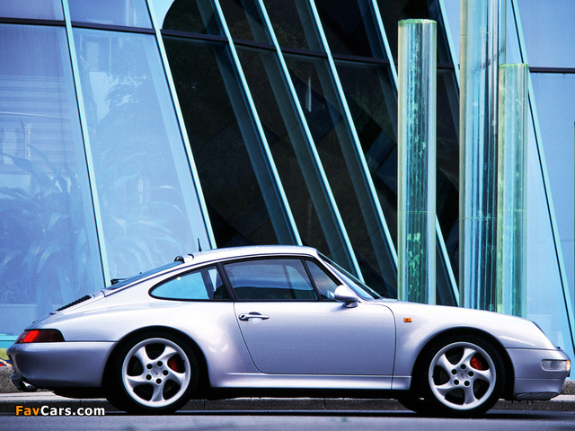 Pictures of Porsche 911 Carrera 4S 3.6 Coupe (993) 1995–98 (640 x 480)