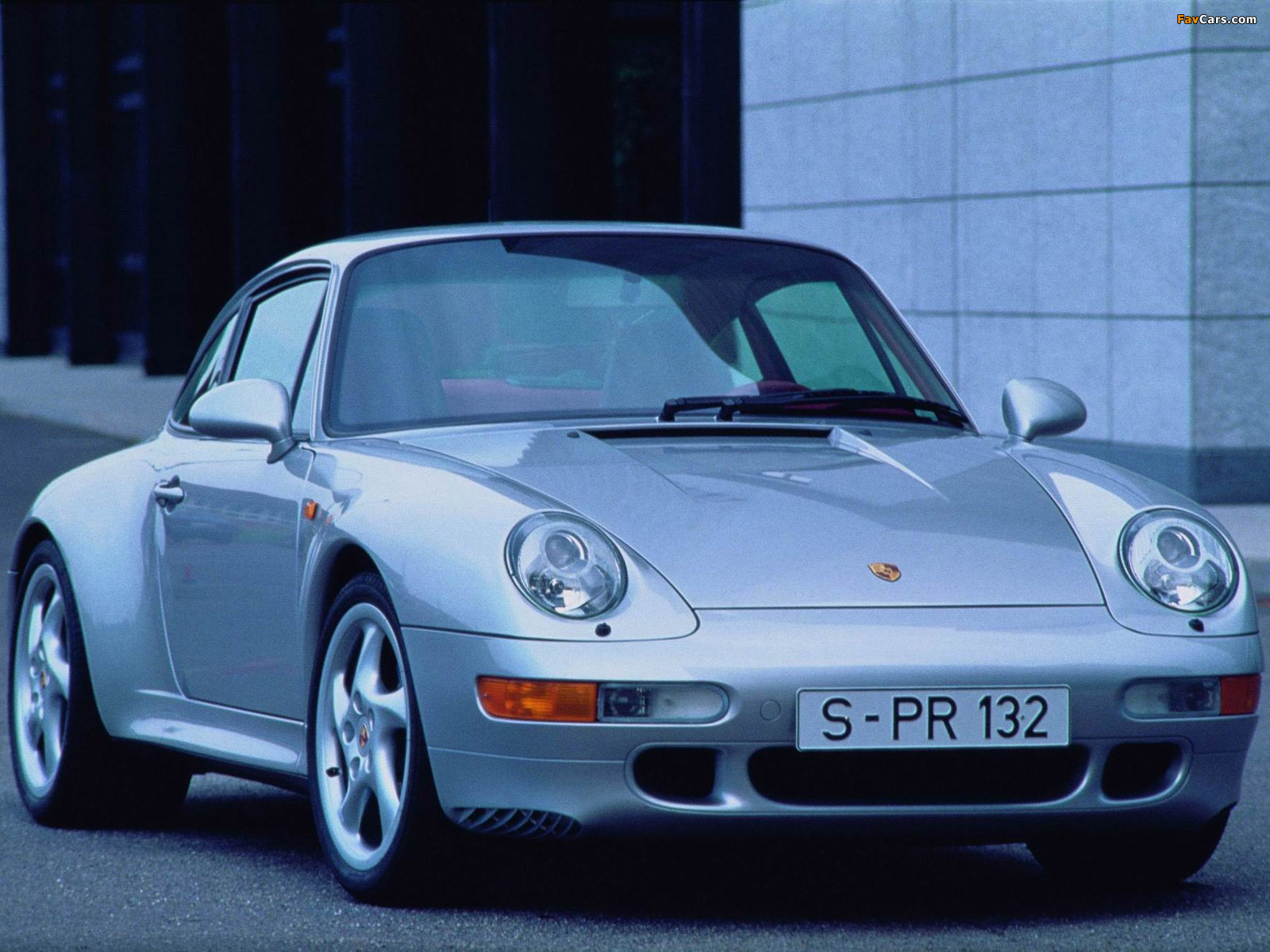 Pictures of Porsche 911 Carrera S 3.6 Coupe (993) 1996–97 (1600 x 1200)